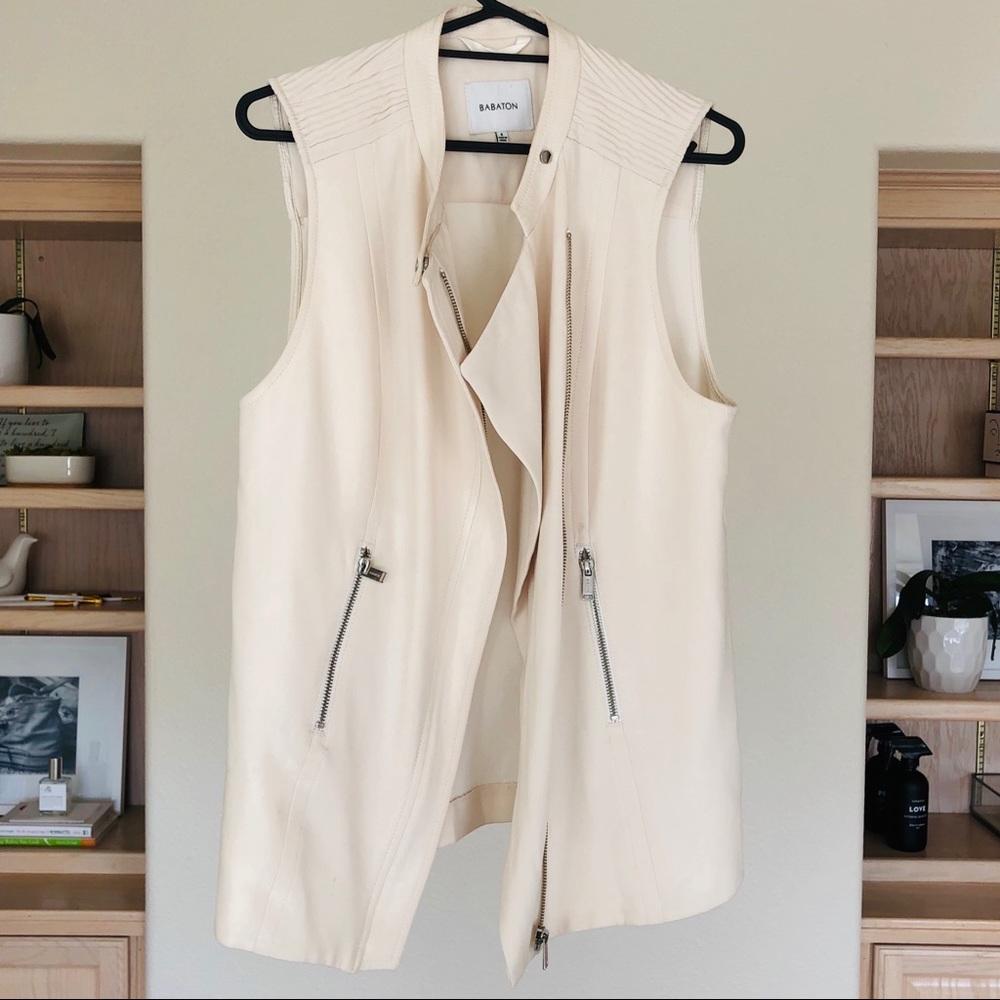 BABATON Cream vest with silver hardware